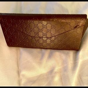 Gucci sunglass case, GREAT CONDITION